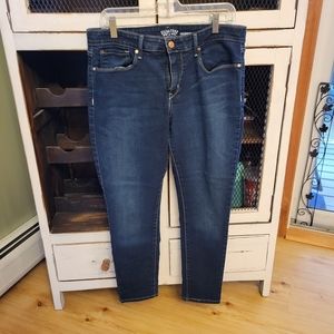 Signature by Levi Strauss Modern Skinny